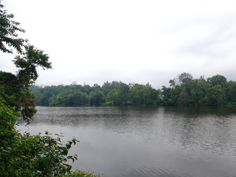 Озеро Carnegie Lake