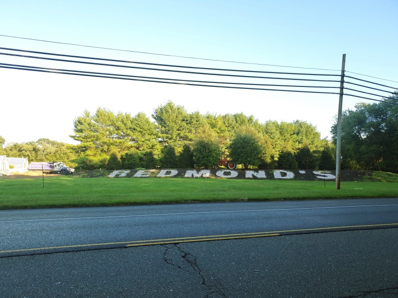 Redmond's Garden Center