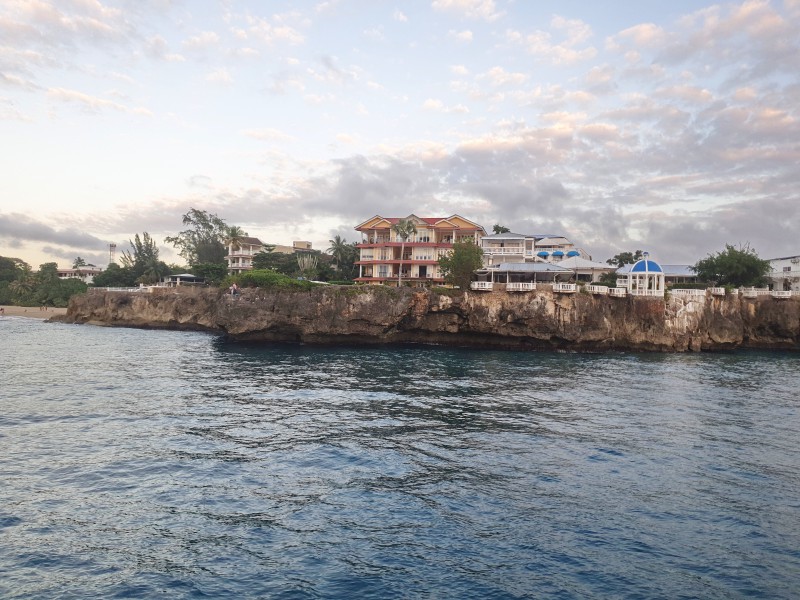 /posts/2025/01/22/dominican-republic-day12/img/20250122_181313_1.jpg