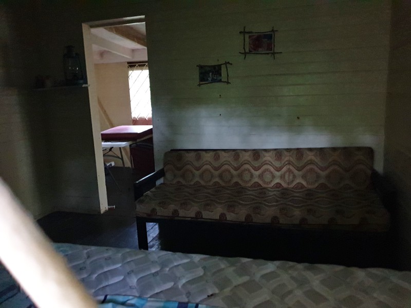 Внутри домика