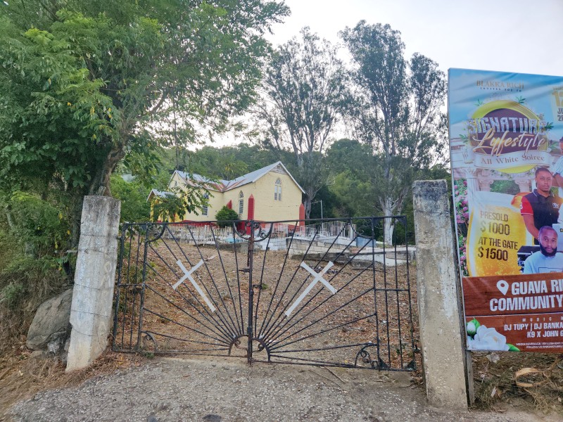 Местная церковь